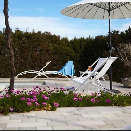 הוילה ברינדיזי Trulli Azzalema With Exclusive Pool מראה חיצוני תמונה