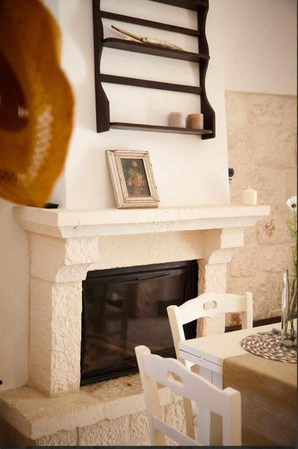 הוילה ברינדיזי Trulli Azzalema With Exclusive Pool מראה חיצוני תמונה